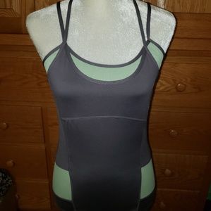 Layered tank top built-in bra